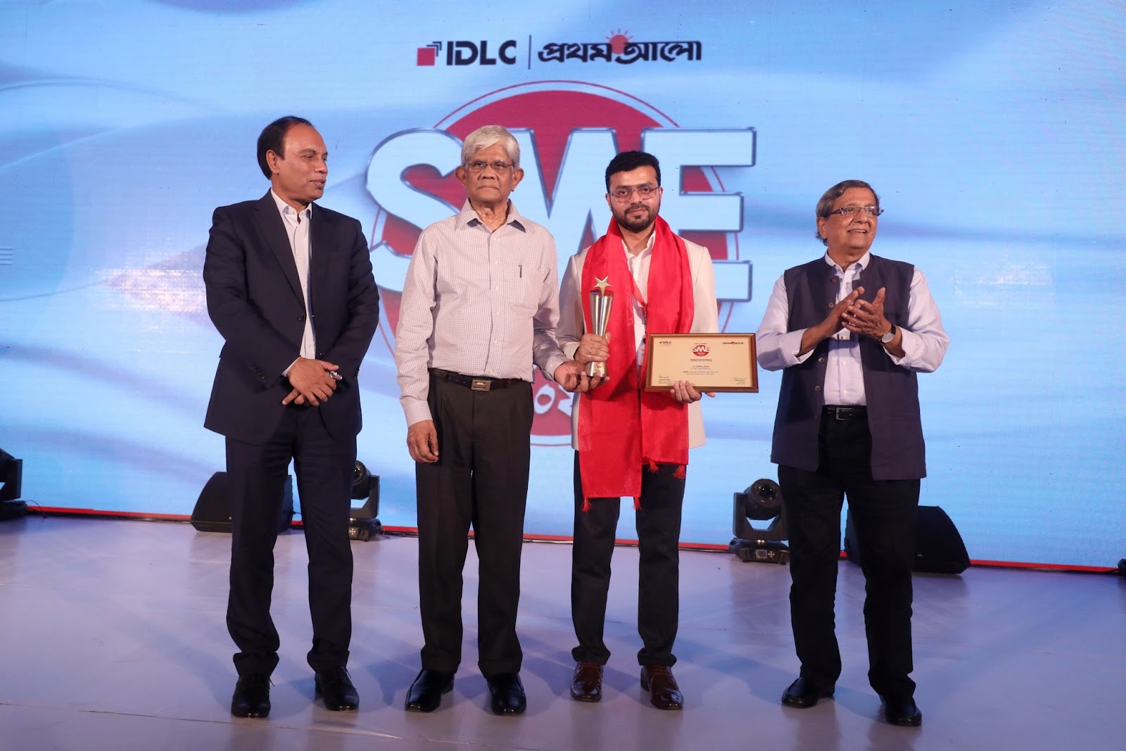 M-Asif-Rahman-won-IDLC-Prothom-Alo-SME-Award-2023